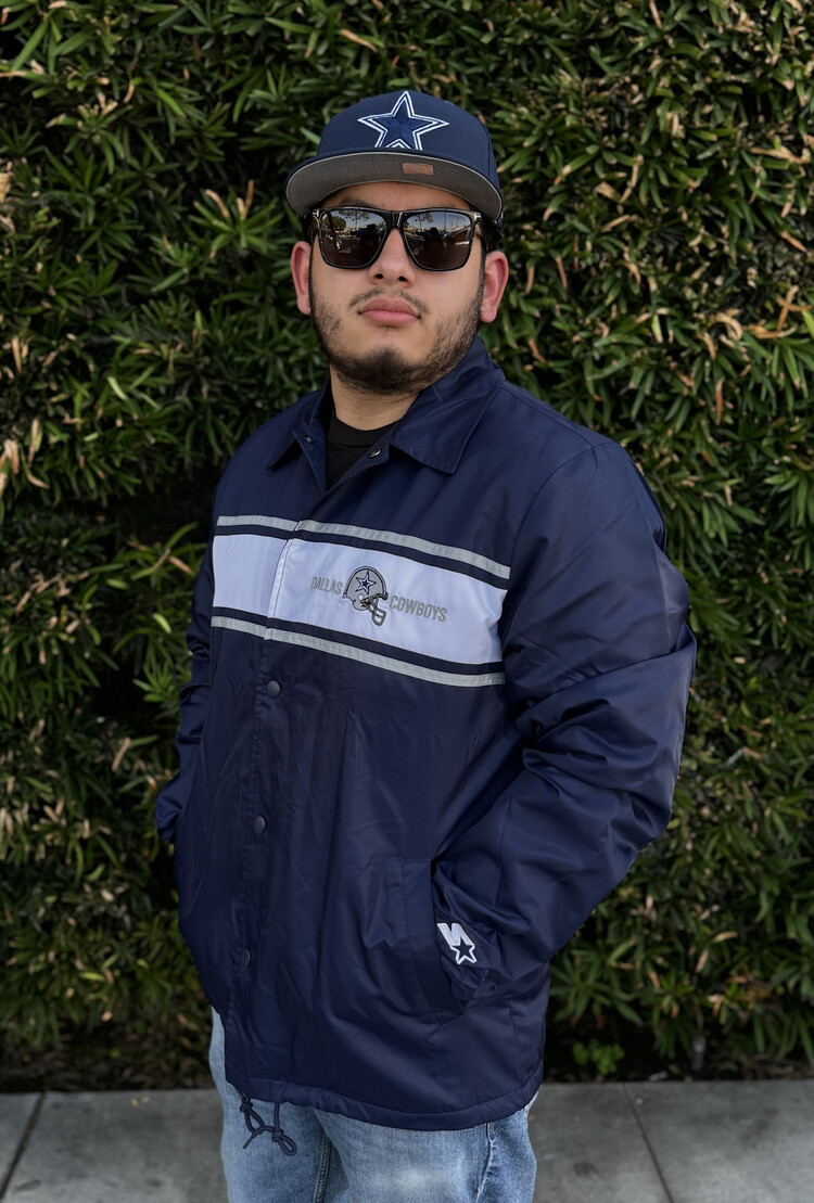 Starter Cowboys M Starter The First Down Coach Jacket