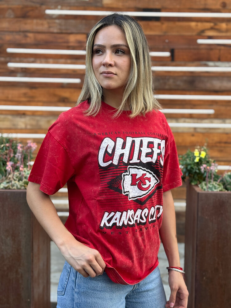 New Era Chiefs Women's NE AFC Red Mineral Wash SS Crew Tee