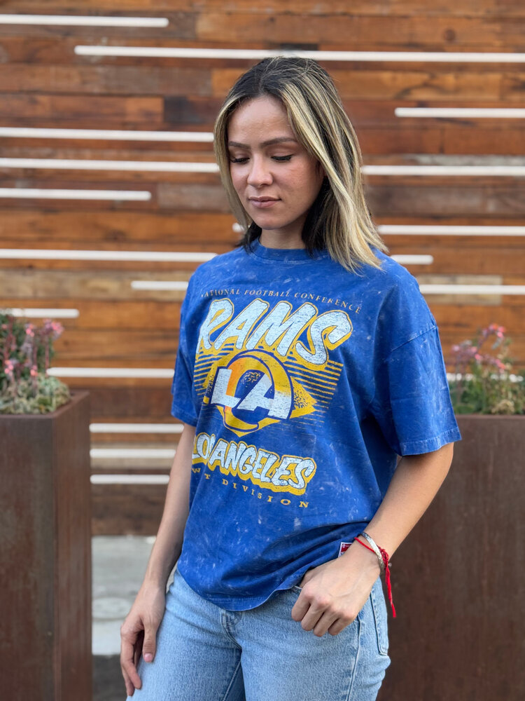 New Era Rams Women's NE NFC Blue Mineral Wash SS Crew Tee