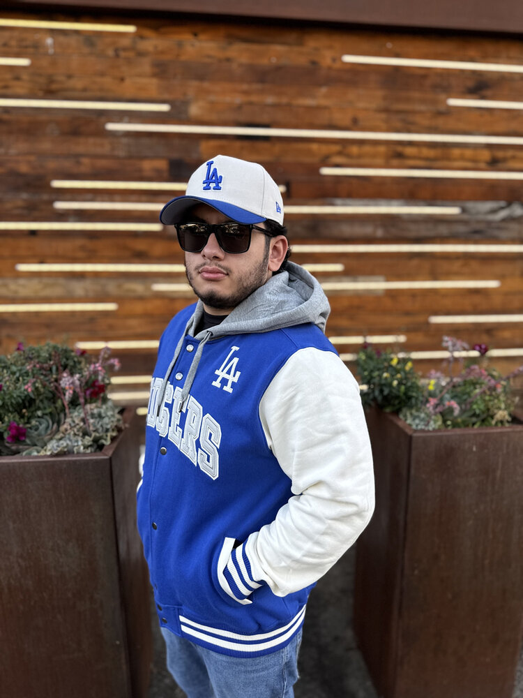 Mitchell and Ness LA Dodgers Men's M&N Courtside Fleece Button Front Hooded Jacket