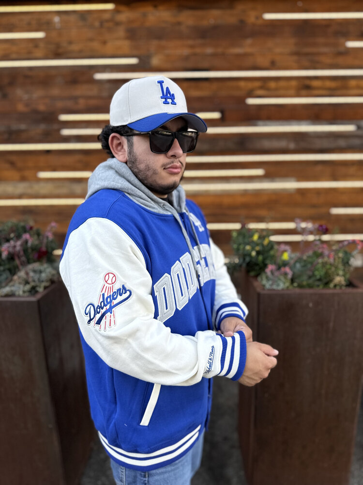 Mitchell and Ness LA Dodgers Men's M&N Courtside Fleece Button Front Hooded Jacket