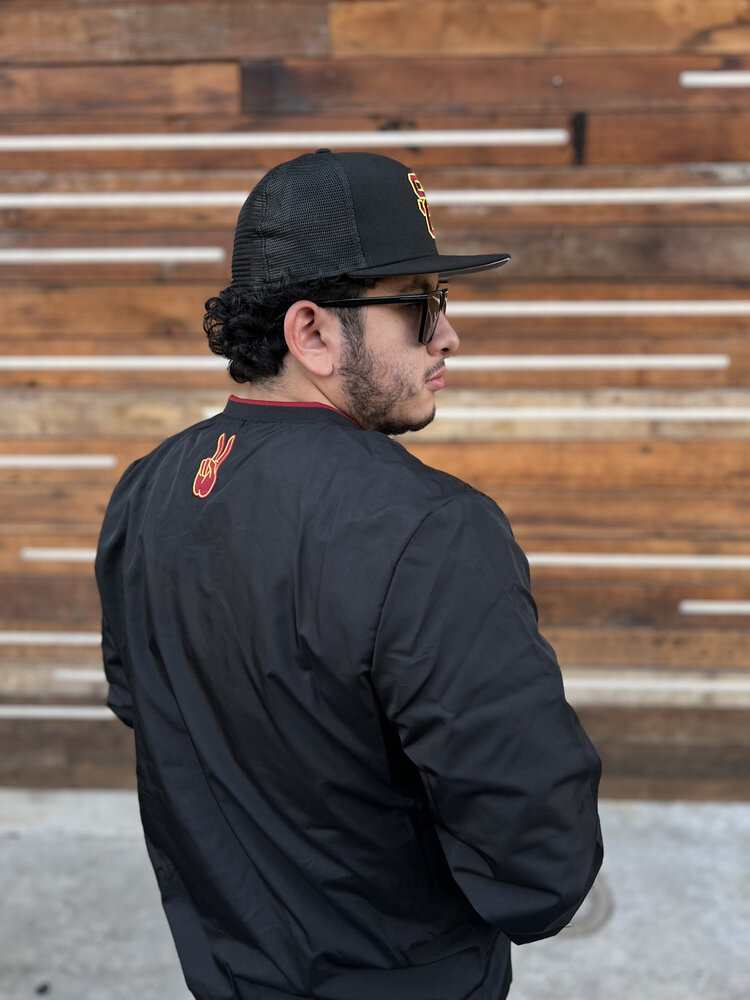 G-III USC Trojans Men's GIII Crossover Black V-Neck Pullover