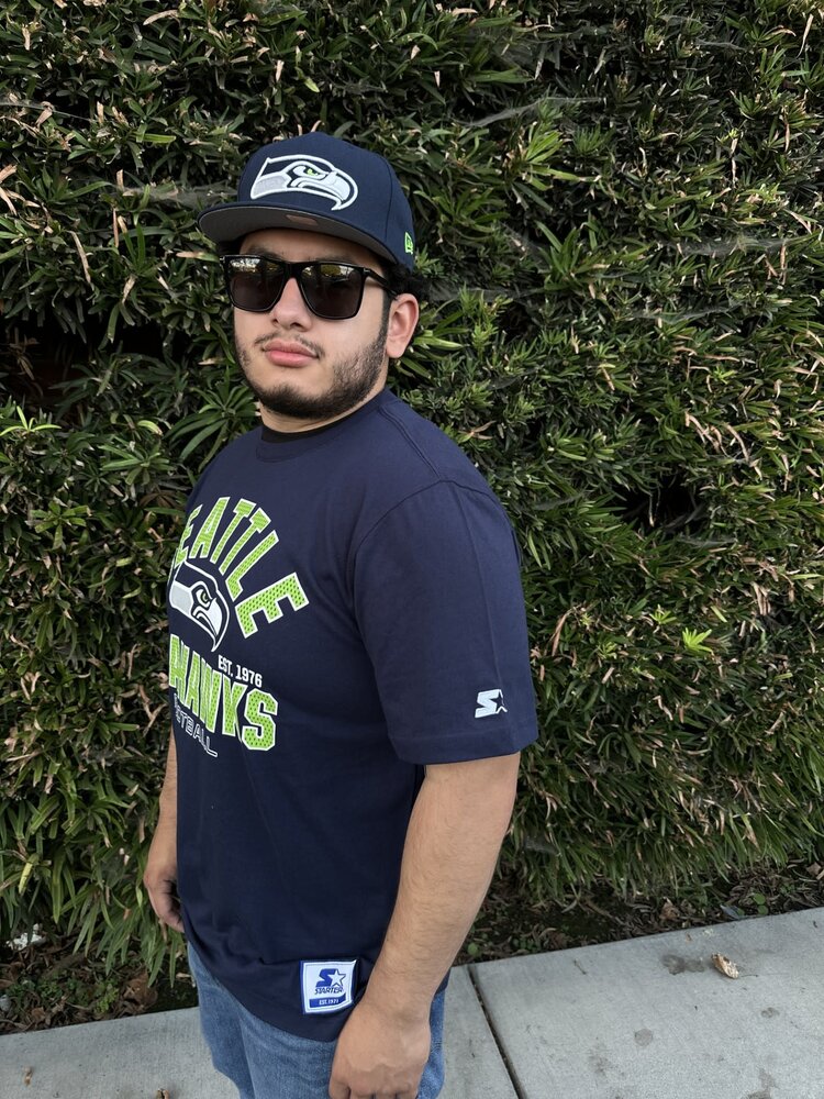 Starter Seahawks Men's Starter Defender Navy Short Sleeve Tee