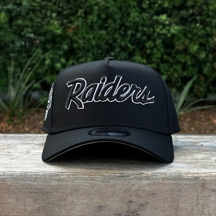 New Era Raiders Black Black White Script 50 Years 940 A-Frame