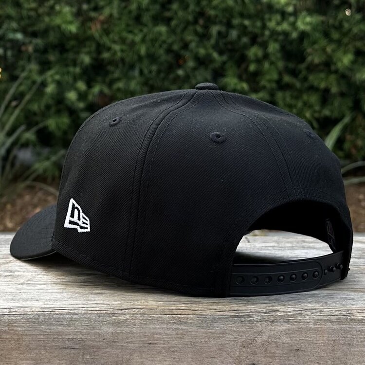 New Era Raiders Black Black White Script 50 Years 940 A-Frame