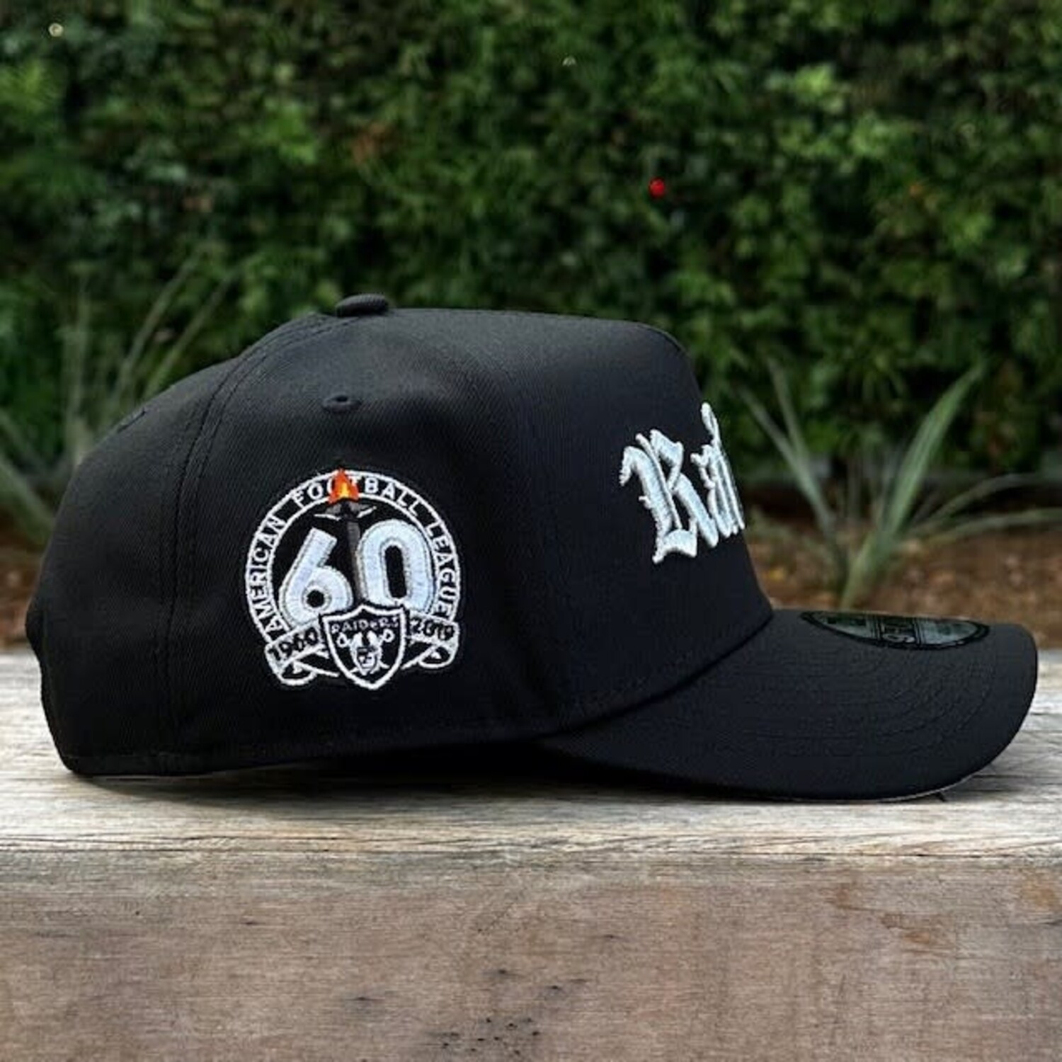 Raiders Black Metallic Old English 60 Years 940 A-Frame - The