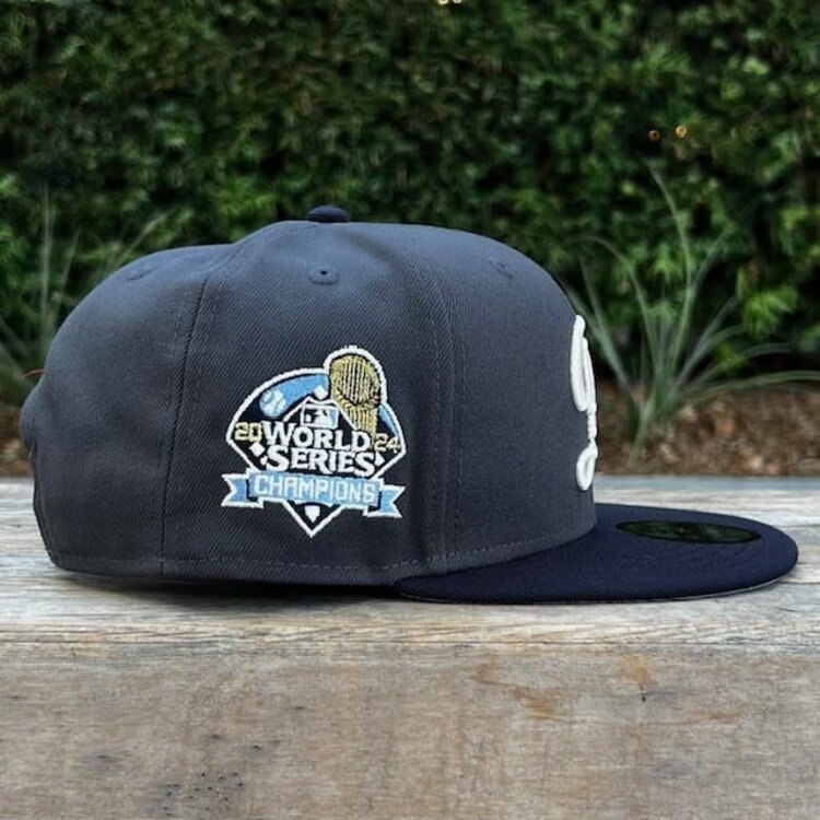 New Era LA City Connect Graphite/Navy 2024 WS Champions SP Light Blue UV 950 Snapback