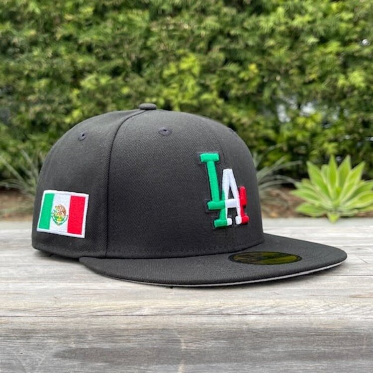 New Era LA Dodgers Black Vertical Mexico Colors SP