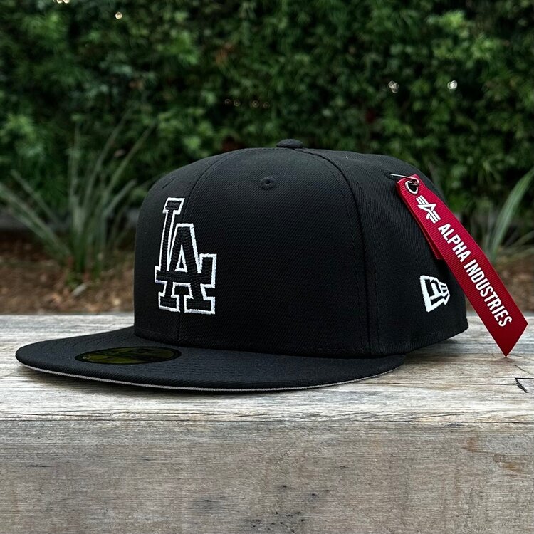 New Era LA Dodgers Black New Era x Alpha Industries Patches