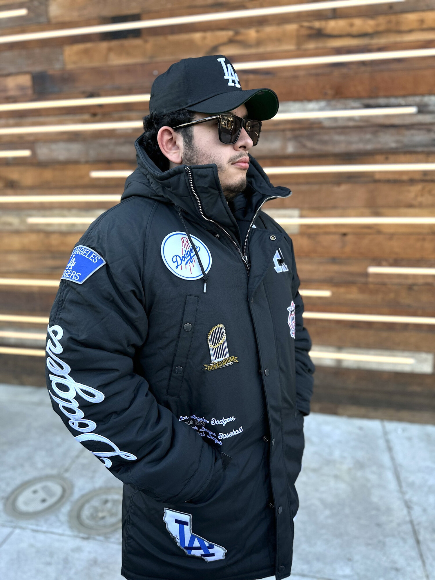 LA Dodgers NE Men's Black Alpha Parka Jacket - The Locker Room of