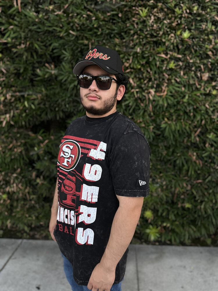 New Era 49ers NE Black Team Football Mineral Wash SS Tee