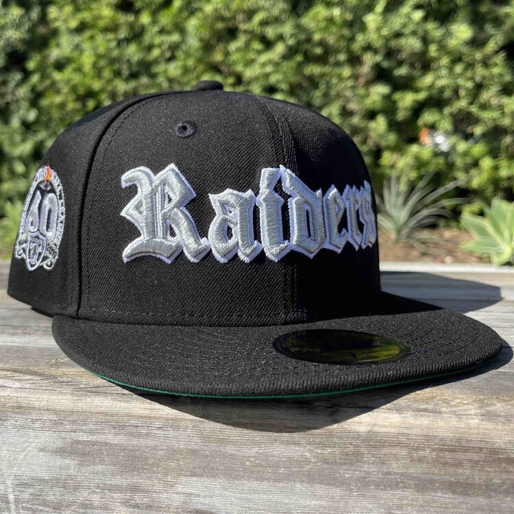 New Era Raiders Black Silver 60 Years