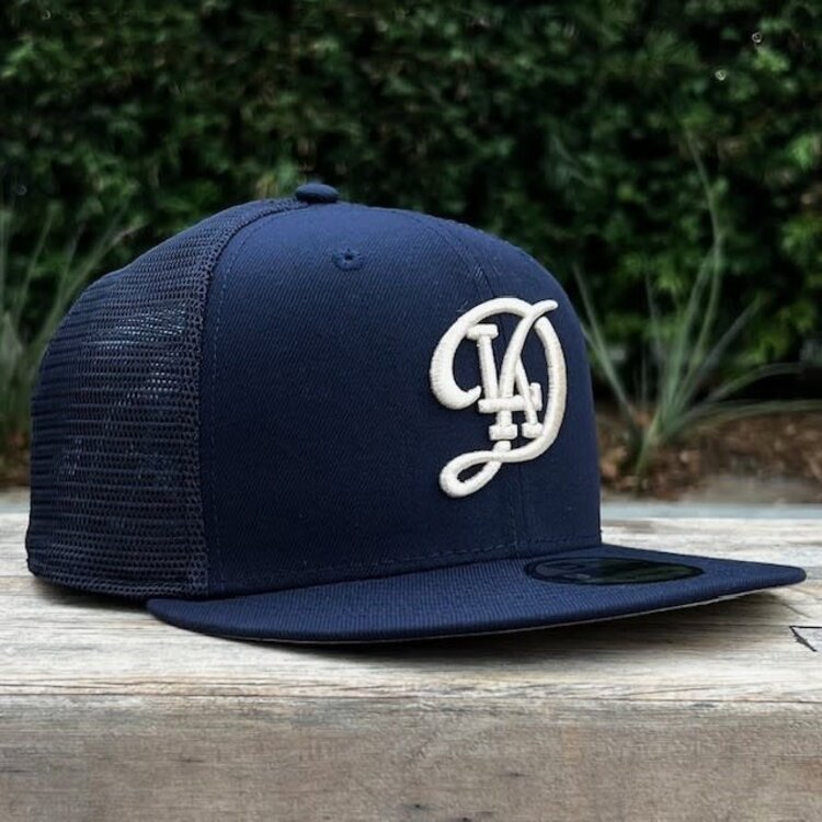 New Era LA Dodgers City Connect Navy Mesh Trucker 950 Snapback