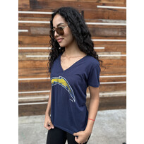 Majestic Chargers W V-Neck Defiant Victory