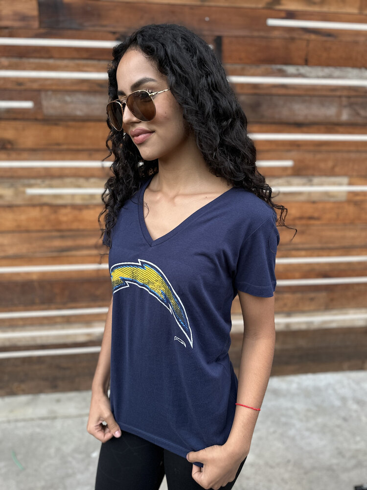 Majestic Chargers W V-Neck Defiant Victory