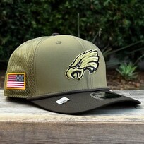New Era Eagles 2025 Salute to Service Stretch Snap 970 SS