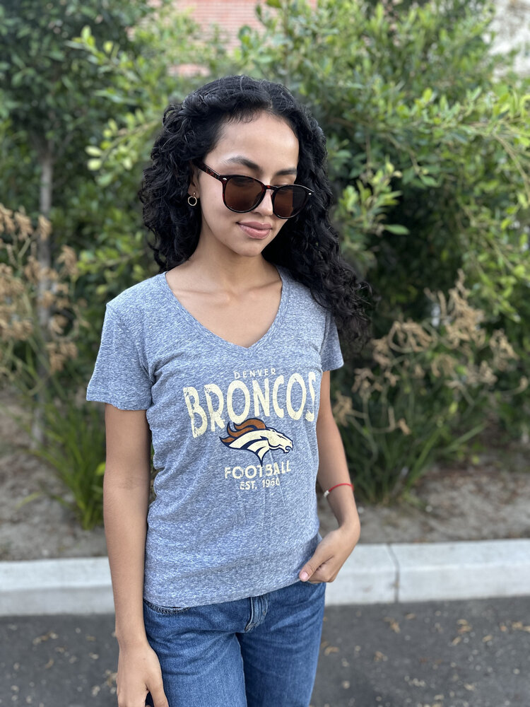Majestic Broncos W Significant Speed V-Neck Tee