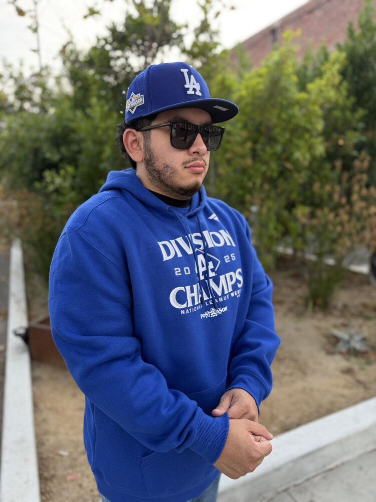 Fanatics LA Dodgers Men's 2025 Division Champs Locker Room Hoodie