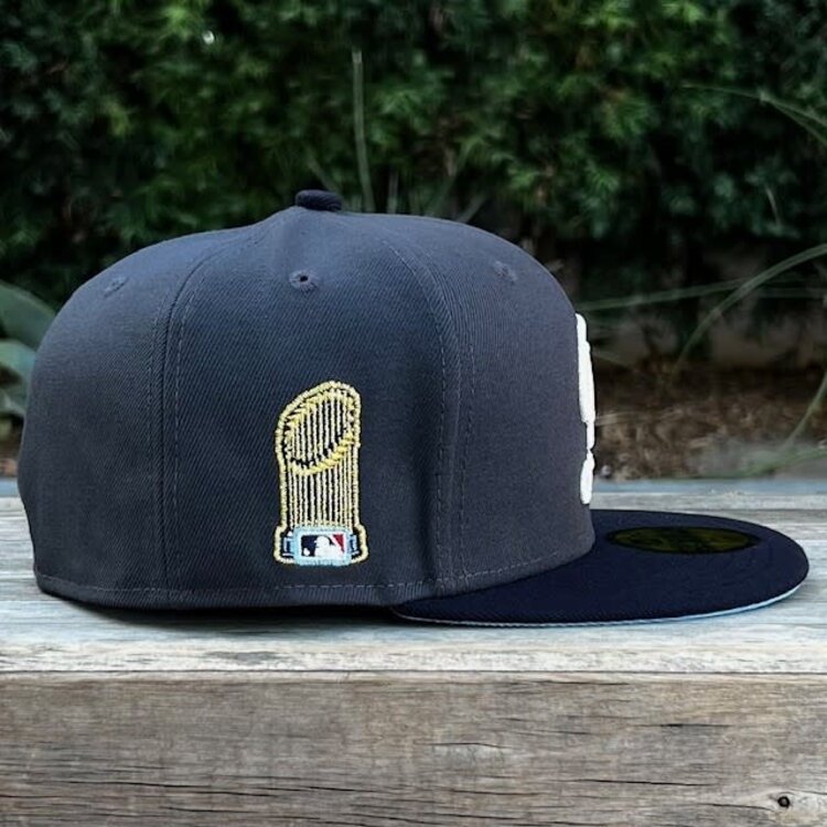 New Era LA City Connect Graphite/Navy WS Trophy Light Blue UV