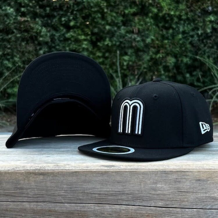 New Era Mexico Kids Black White Fitted