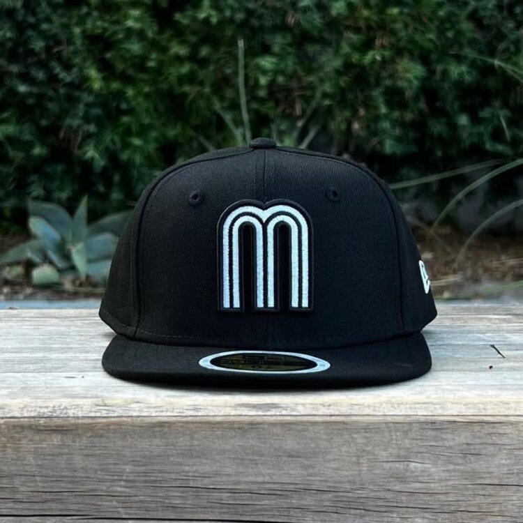 New Era Mexico Kids Black White Fitted