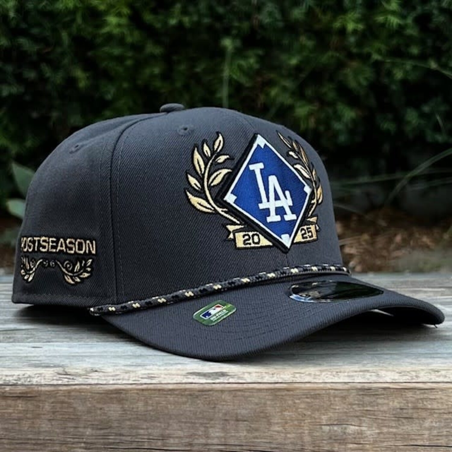 LA Dodgers 2025 Division Series Winner Locker Room 940 Stretch