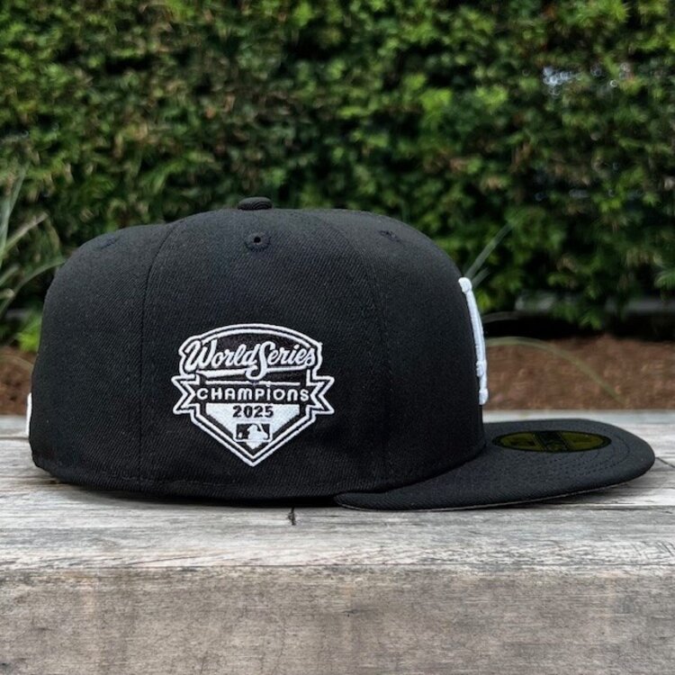 New Era LA Dodgers Black White 2025 World Series Champions