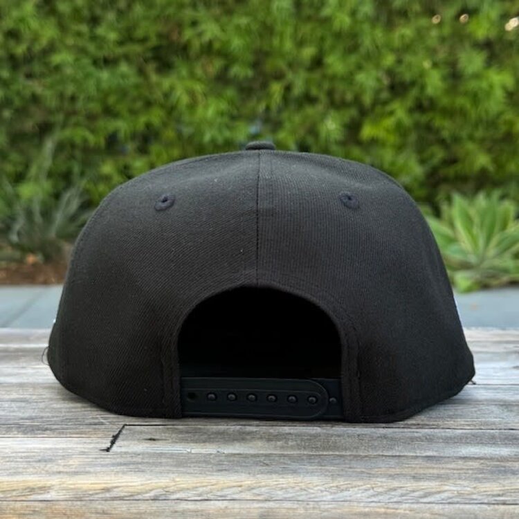 New Era LA Black White El Salvador Flag Side Patch 950