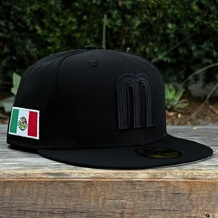 New Era Mexico Black Black "M" w/Flag GUV
