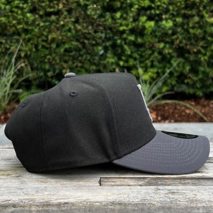 New Era LA Dodgers Black/Graphite 940 A-Frame