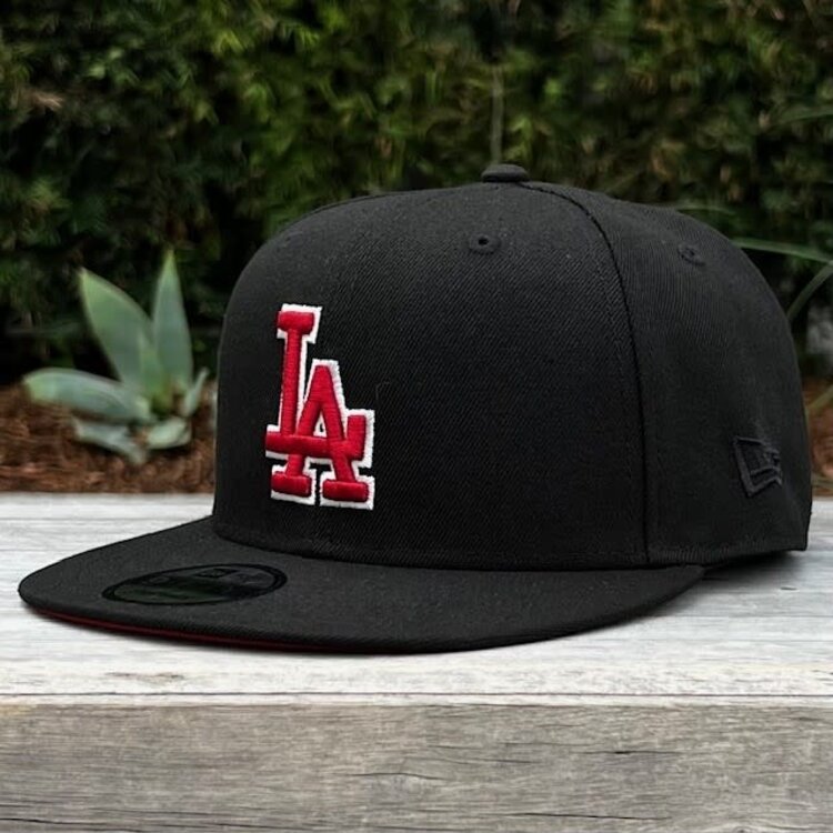New Era LA Dodgers Black Red Outline Viva SP 950 Snapback