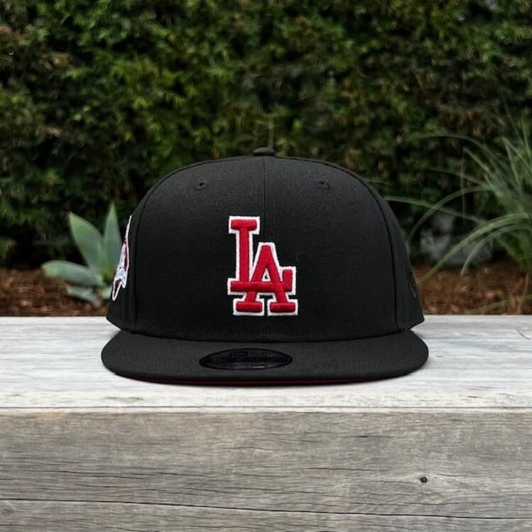 New Era LA Dodgers Black Red Outline Viva SP 950 Snapback