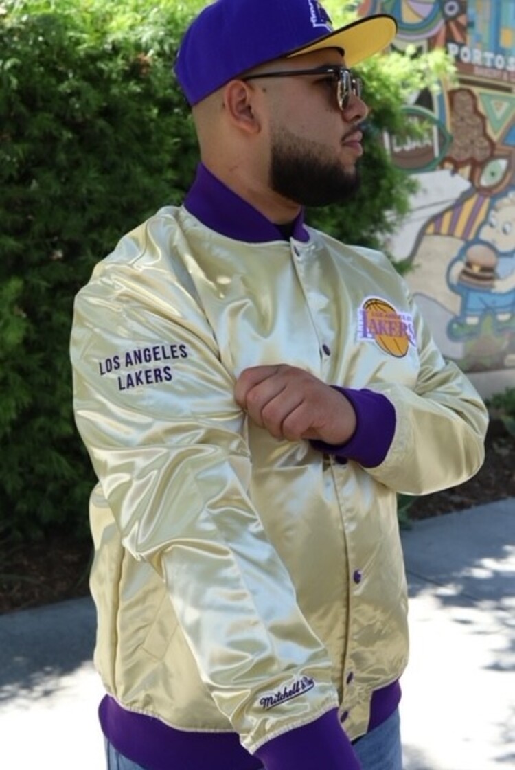 Mitchell and Ness LA Lakers M&N Lightweight Satin Jacket Light Gold