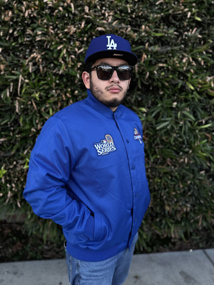 JH Design LA 24 Champs Royal Button Snap Poly-Twill