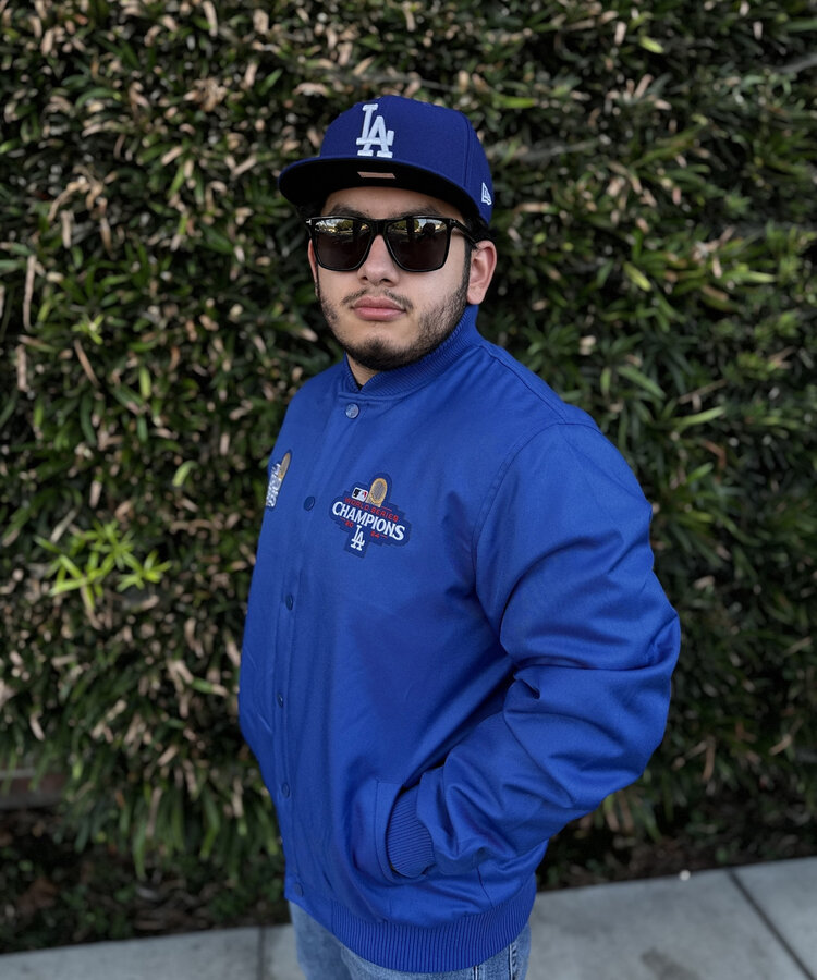 JH Design LA 24 Champs Royal Button Snap Poly-Twill