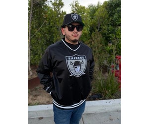 Raiders Men's Mitchell & Ness Black Satin Pullover - The Locker