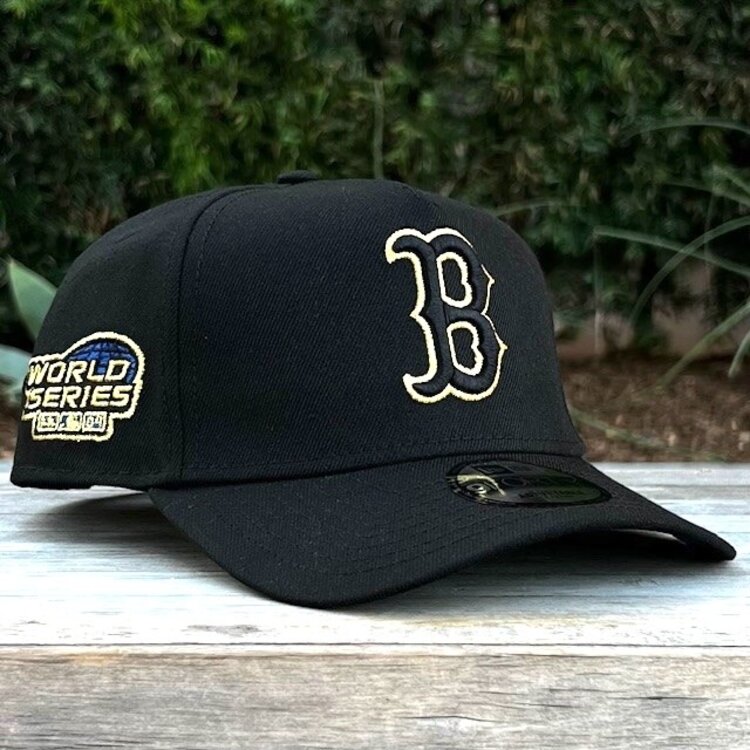 New Era Boston Black Metallic Gold 2004 WS 940 A-Frame