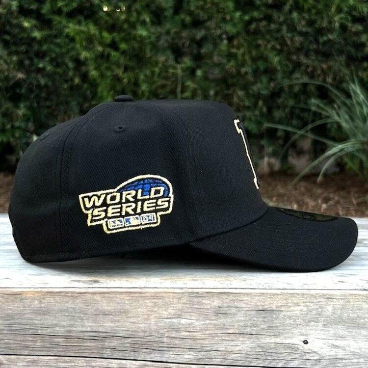 New Era Boston Black Metallic Gold 2004 WS 940 A-Frame