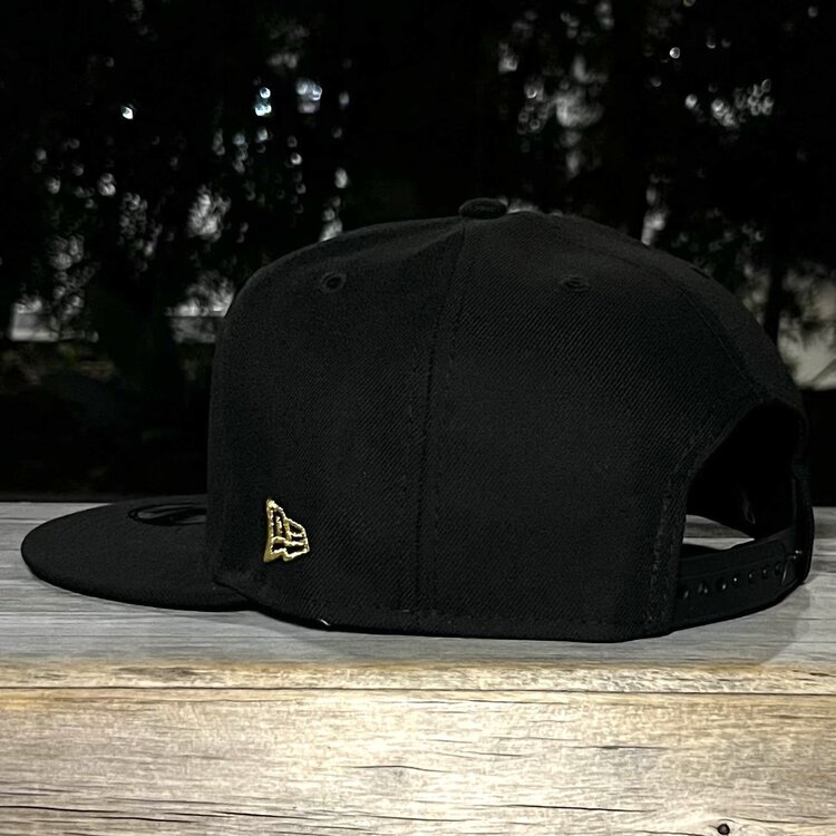 New Era Lakers Black Metallic Gold 950 Snapback