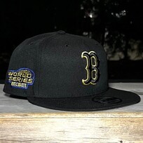 New Era Boston Black Metallic Gold 2004 WS 950 Snapback