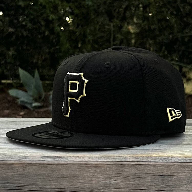 New Era Pirates Black Metallic Gold 1925 WS 950 Snapback