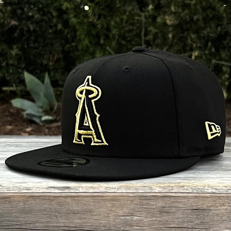 New Era Angels Black Metallic Gold 2002 WS Champs 950 Snapback