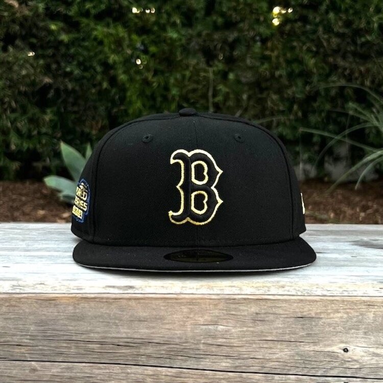New Era Boston Black Metallic Gold 2004 World Series