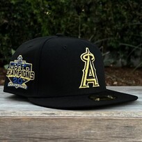 New Era Angels Black Metallic Gold 2002 WS Champions