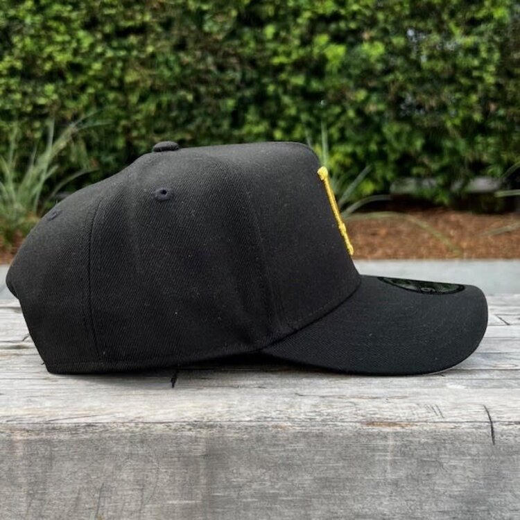New Era LA Dodgers Black Metallic Gold 940 A-Frame