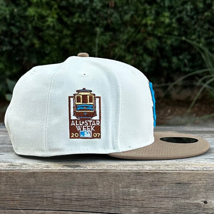 New Era SF Giants Ivory/Khaki 2002 World Series 950 Snapback