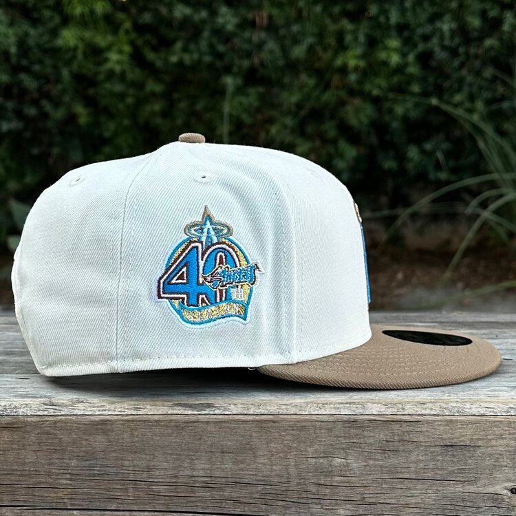 New Era Angels Ivory/Khaki 40th Season 950 Snapback