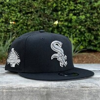 New Era White Sox Black Gray Metallic 2005 WS Champs 950 Snapback