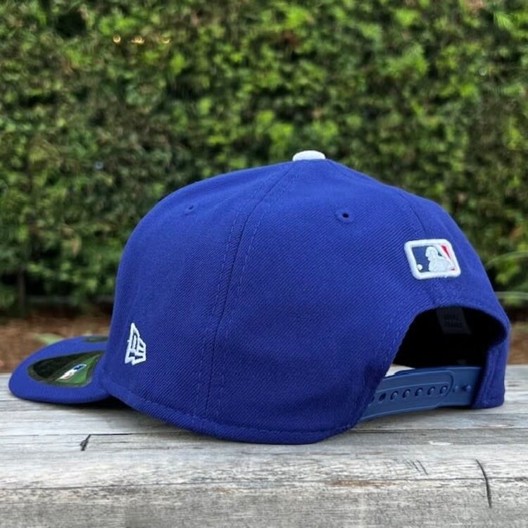 New Era LA Royal Back to Back World Series Champs Circle SP 970 Stretch Snap
