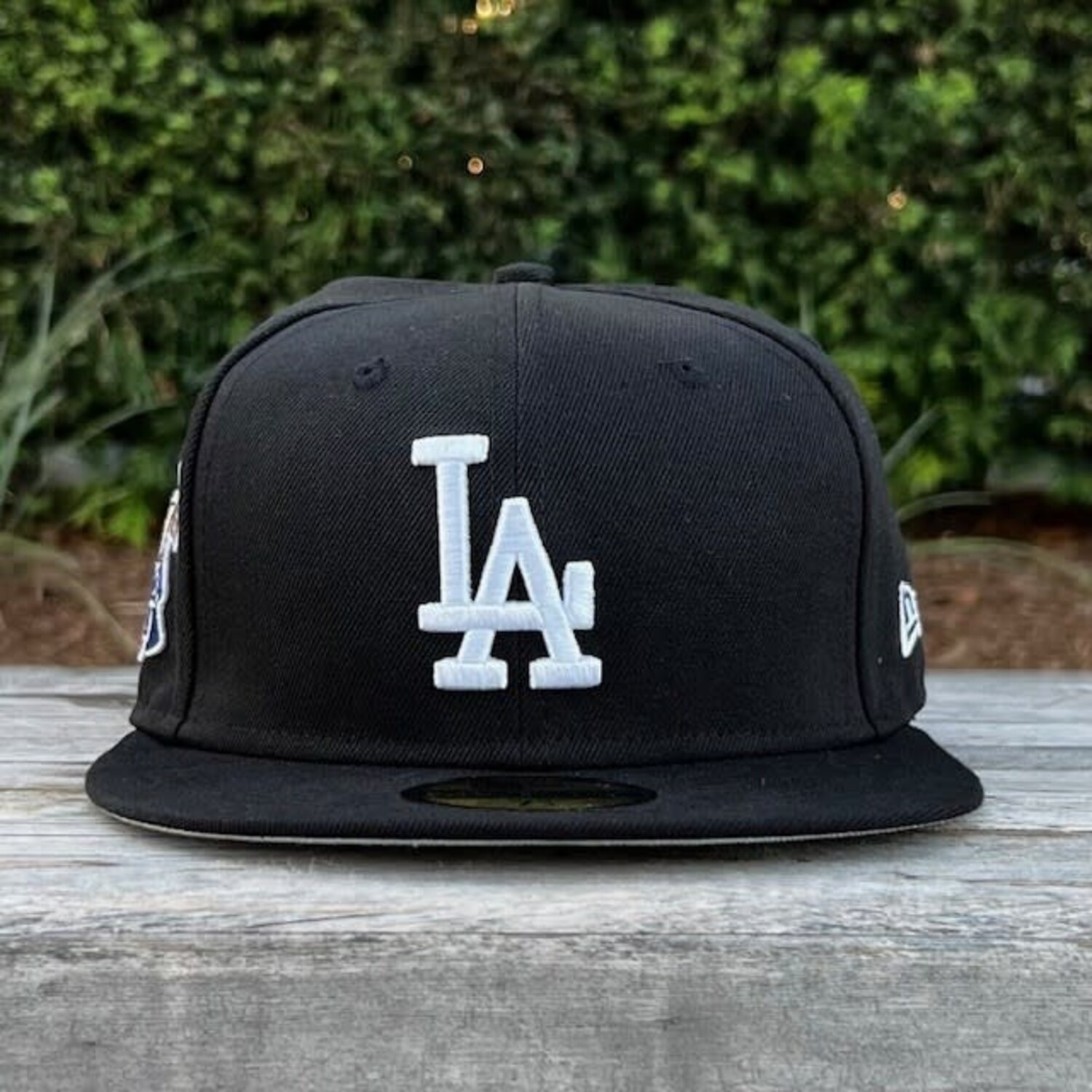LA Dodgers BW World Series Champs Samurai SP - The Locker Room of